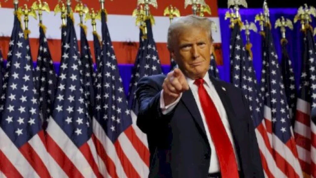 Respon Trump Terhadap Serangan Rudal Iran: Tindakan Lemah yang Berpotensi Picu Perdamaian