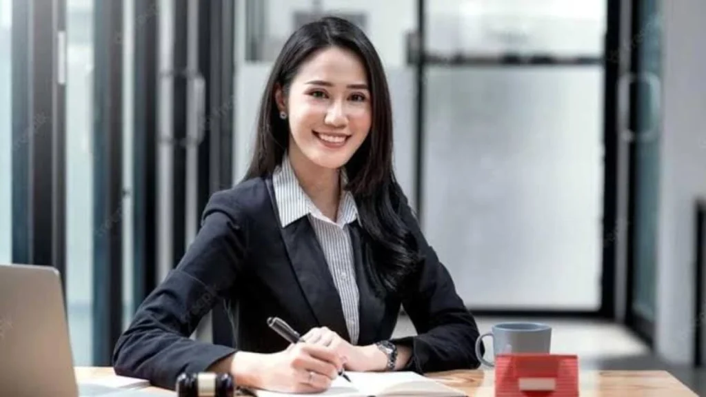 10 Cara Efektif Meningkatkan Fokus di Tempat Kerja