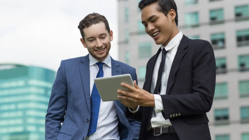 Memilih Pasangan: Good Looking atau Good Planning?