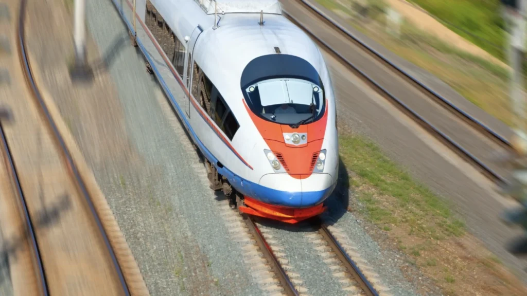 China Uji Coba Kereta Super Magnetik dengan Kecepatan 1.000 km/jam