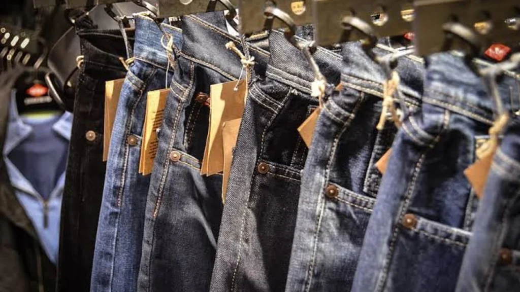 Denim: Fashion Timeless atau Hanya Tren Sesaat?