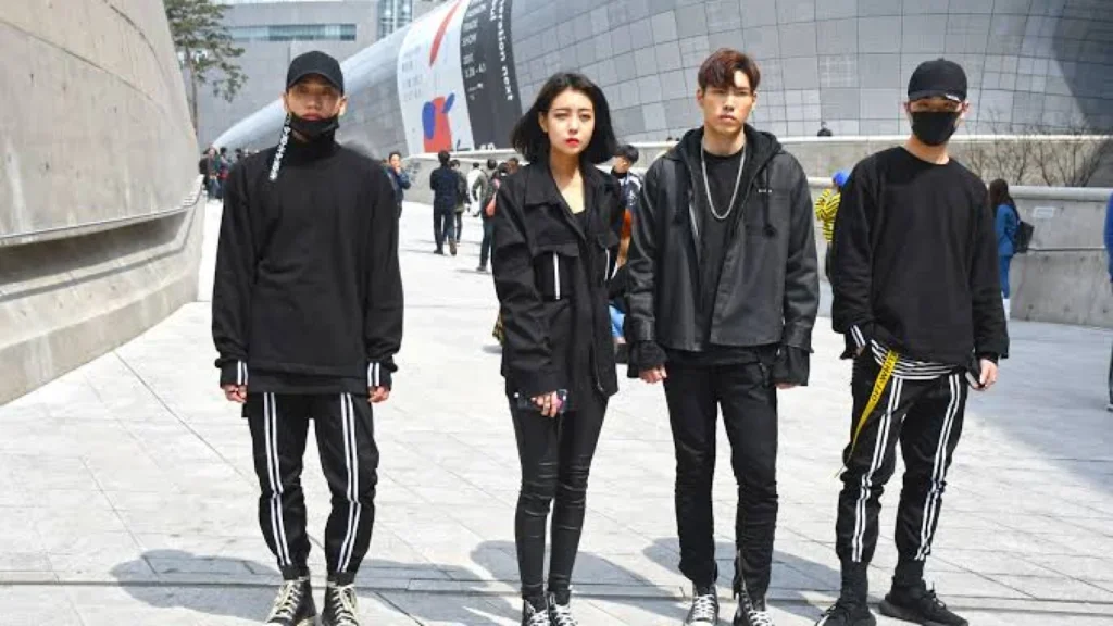Mengenal Tren Streetwear Korea yang Mengguncang Dunia Fashion Indonesia